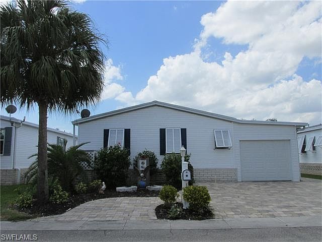 1st image of 17520 Primrose Ct