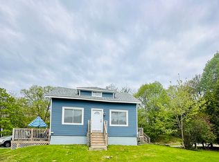 686 Main Rd N, Hampden, ME 04444