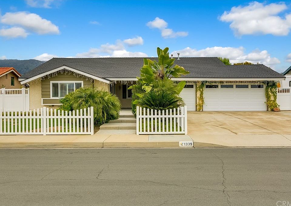 1st image of 1339 Dahlia Cir