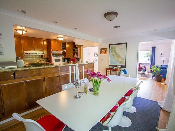 5th image of 1167 Stanley Way