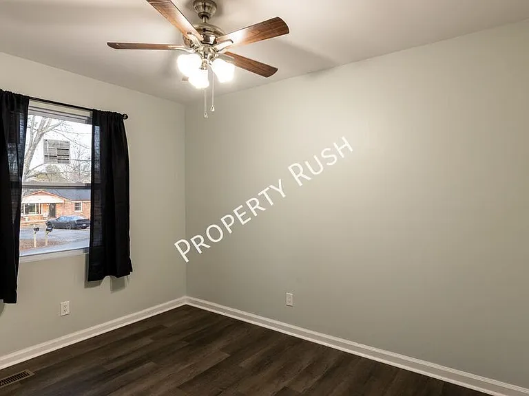 2290 Malibu Dr SE #A — Photo 17