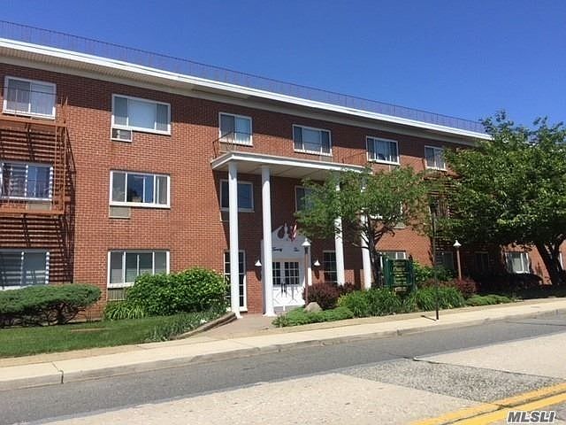 1st image of 22 N Forest Ave APT 2F