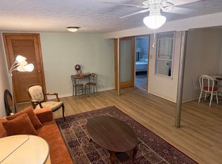 522 N Main St #C, Blackstone, VA 23824