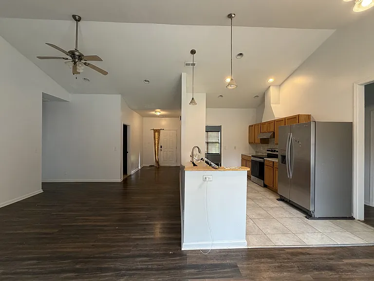 2501 Burkholder Rd — Photo 4