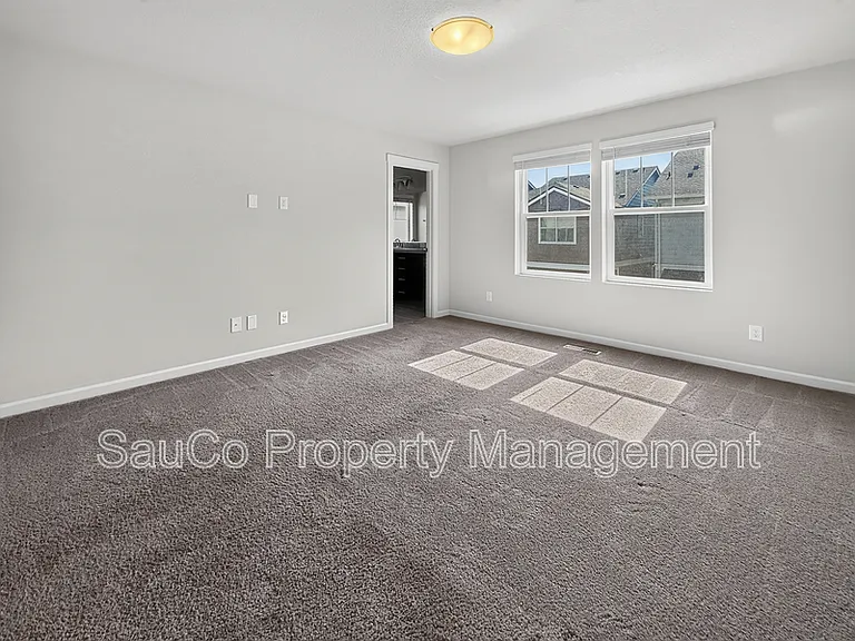 3909 SE Zircon Ln — Photo 13