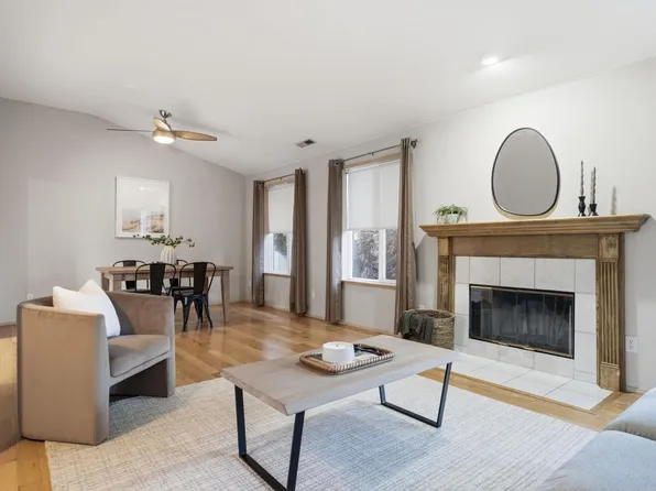 6513 W Kennewick Ct, Kennewick, WA 99336