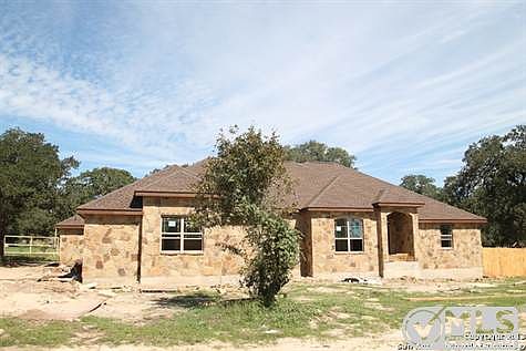 3rd image of 105 Rosewood Dr