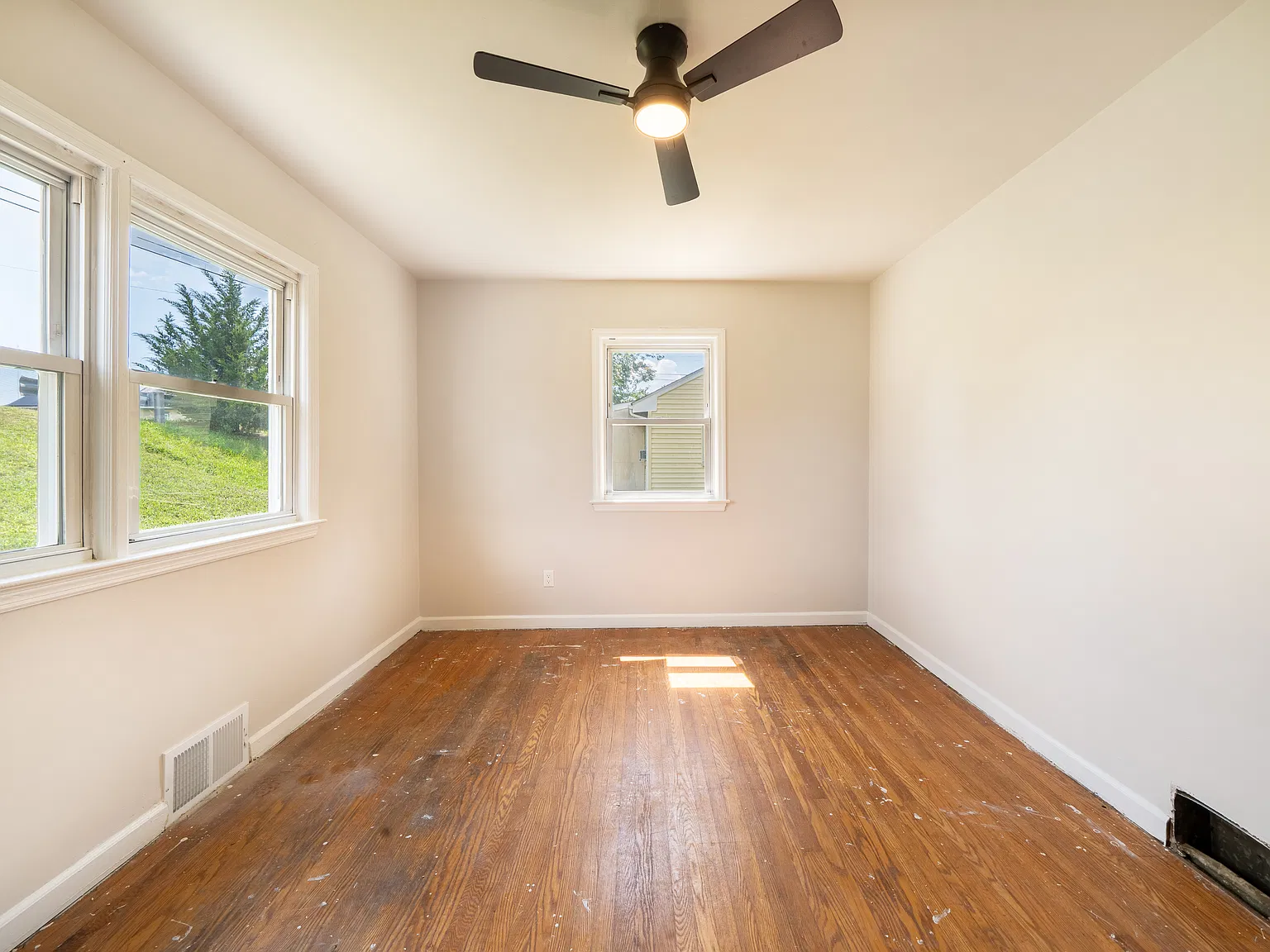 3 bed, $2,600 — Photo 4