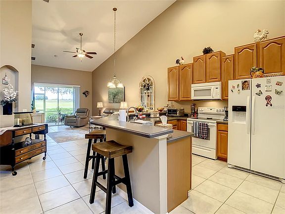 4th image of 2646 Rutledge Ct