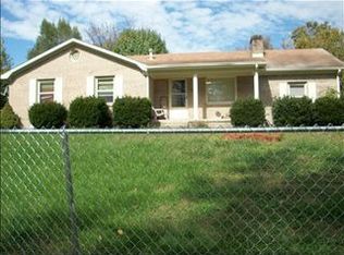 208 Glade St, Berea, KY 40404