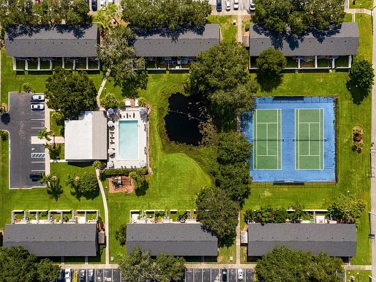 Veridian Townhomes — Photo 18
