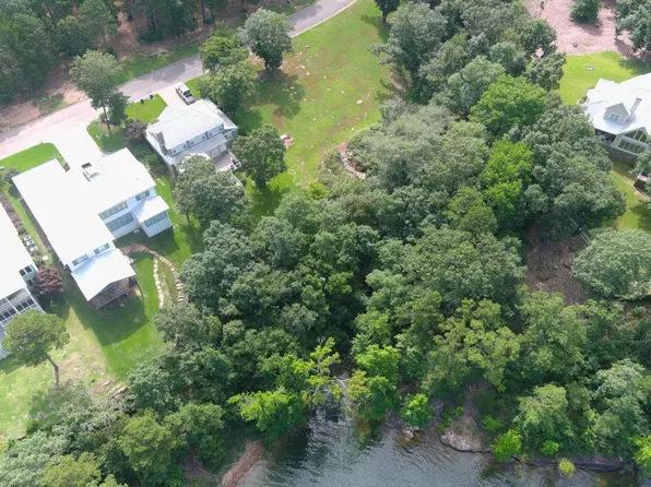77 Brighton Pointe Ln, Heber Springs, AR 72543