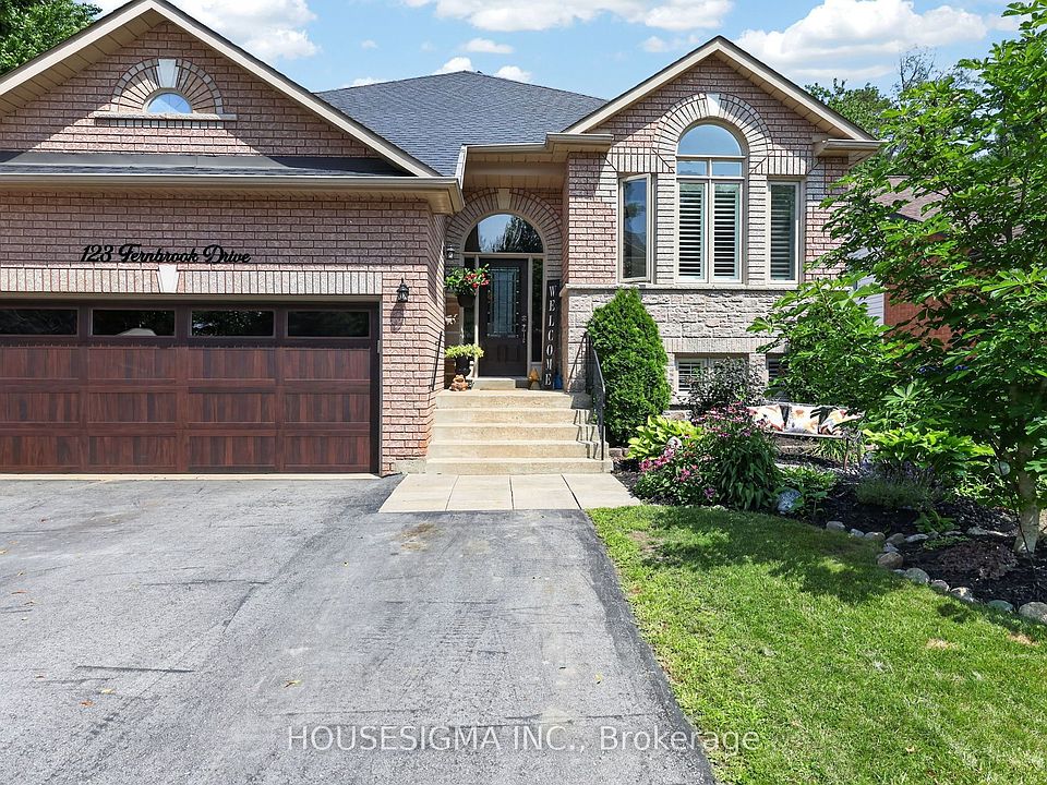 1st image of 123 Fernbrook Dr