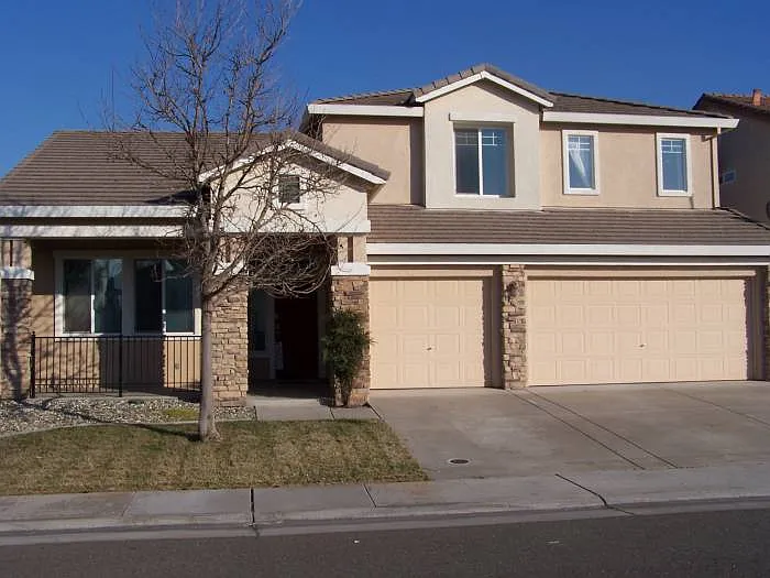 8647 Maranello Dr photo 1