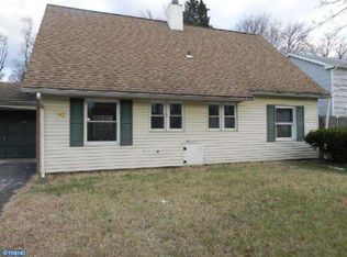 96 Pennypacker Dr, Willingboro, NJ