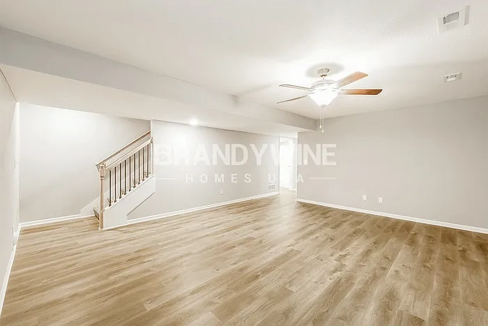 14321 Oakland Ct — Photo 23