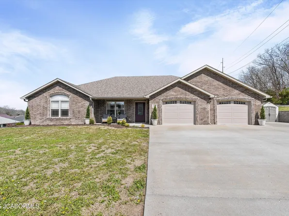 1052 S Country Club Dr, Jefferson City, MO 65109