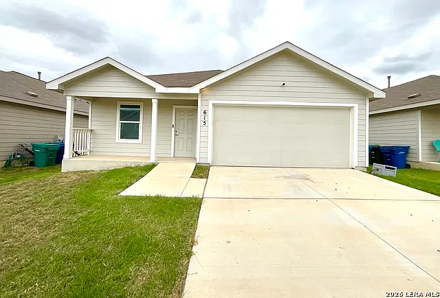 4 bed, 2.0 bath, 1683 sqft, $1,650 — Photo 1