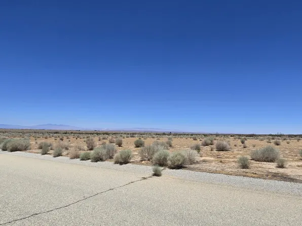 13743 E Avenue G2, Lancaster, CA 93536