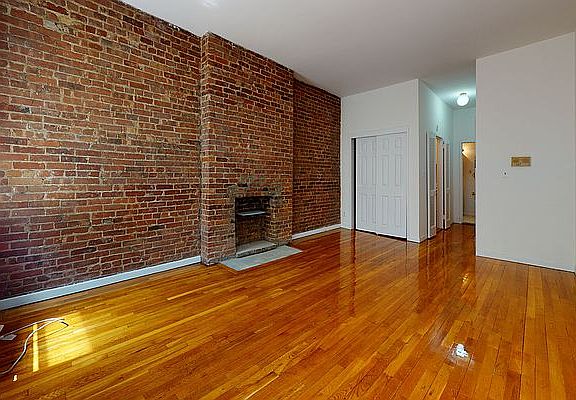 2nd image of 407 E 87th St APT 2A