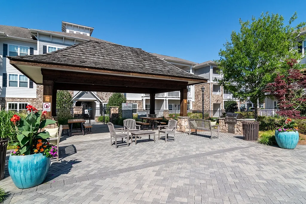 The Infield Lofts — Photo 3