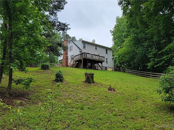5th image of 4540 Woodview Dr