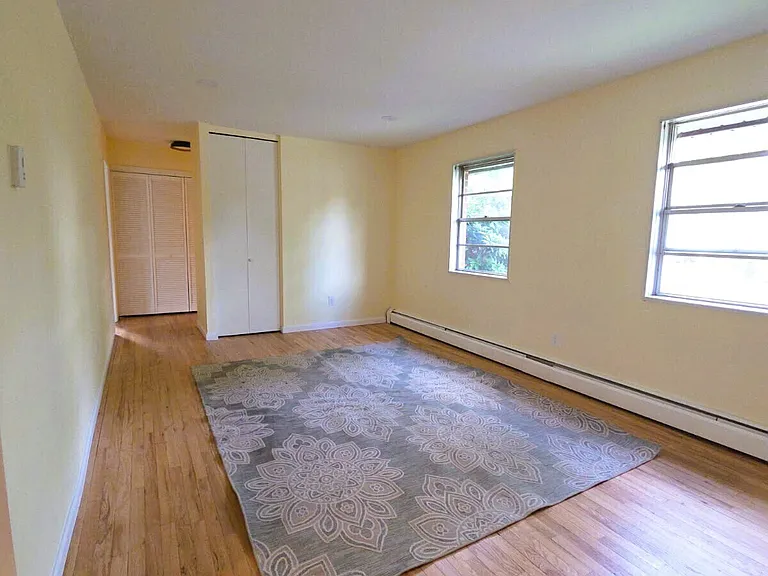 43 Fairview Dr #2 — Photo 5