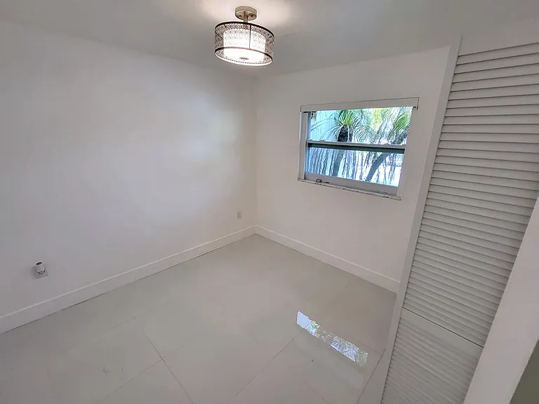 10345 SW 209th Ln — Photo 14