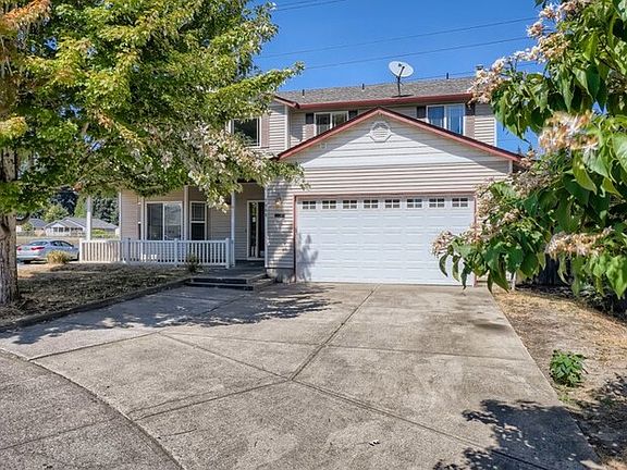 2nd image of 7906 NE 66th St