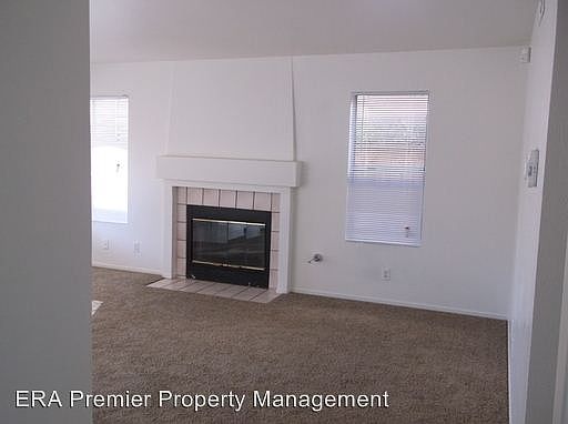 3rd image of 716 Southbrook Dr