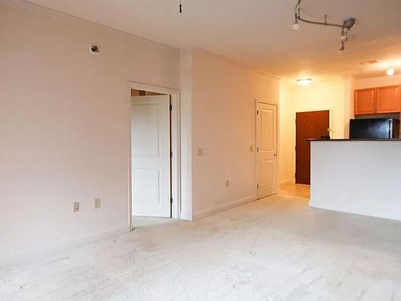 3rd image of 11770 Sunrise Valley Dr APT 418