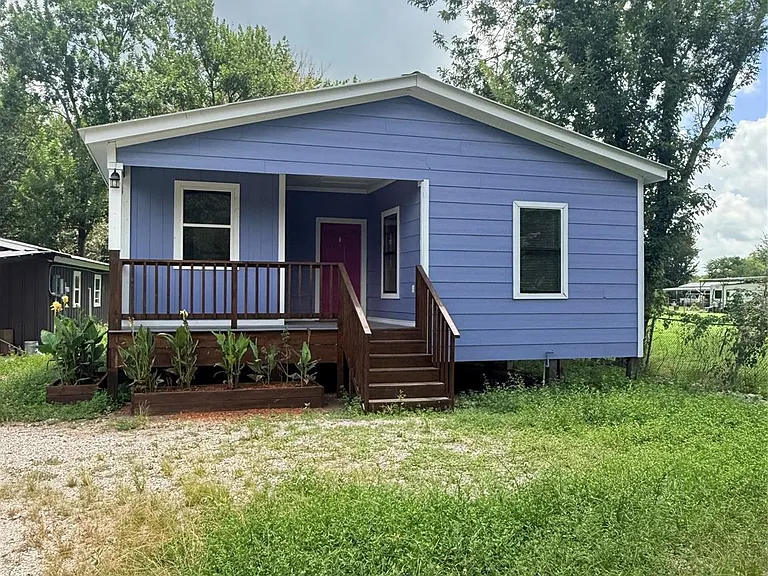 2689 County Road 32 — Photo 1