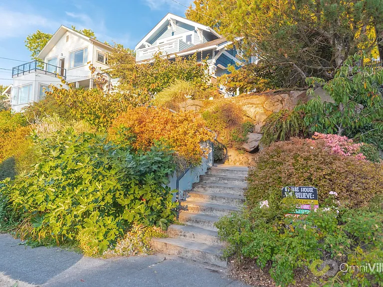 2nd Ave NW — Photo 25