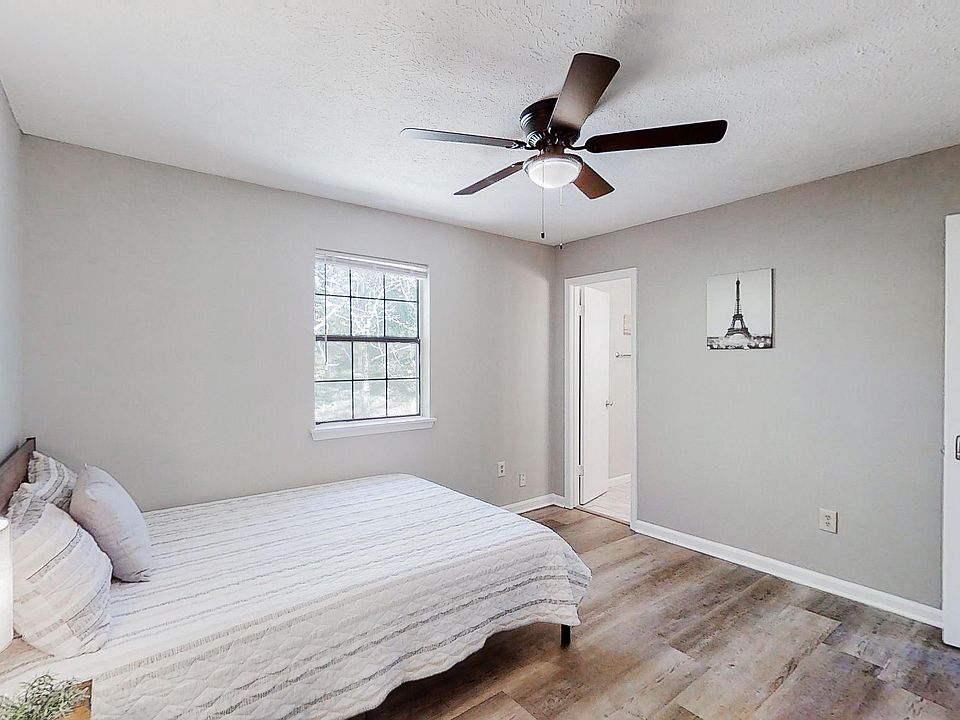 1st image of 4674 Big Valley Ct #5