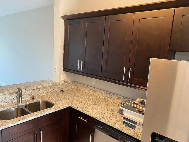 10918 Winter Crest Dr — Photo 9