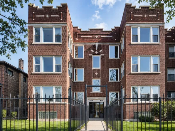 7431 S Paxton Ave #3A, Chicago, IL 60649