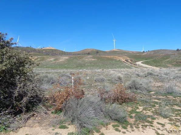 0 Rocky Ct, Mojave, CA 93501
