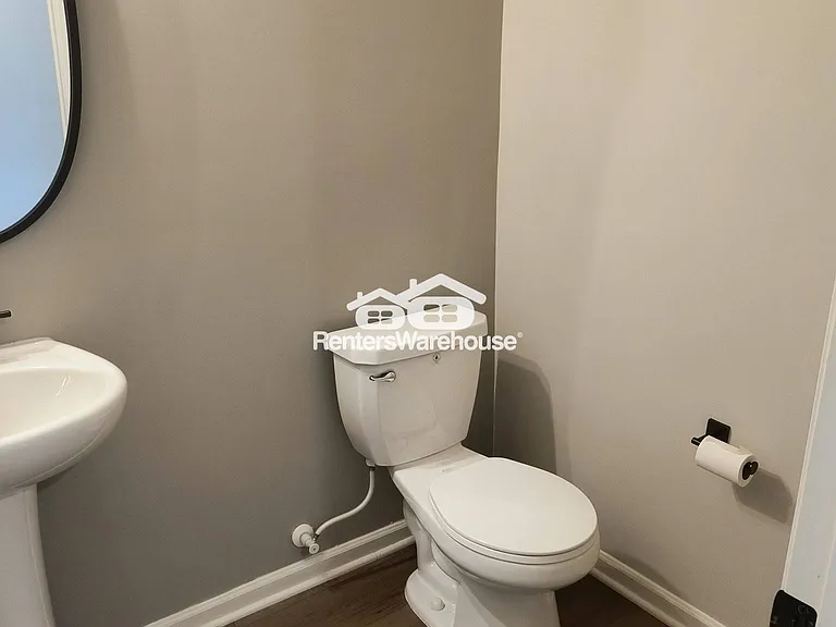 1105 Farrier Rd — Photo 29