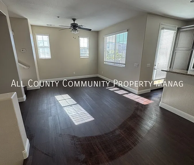 44958 Bellflower Ln #32 — Photo 4