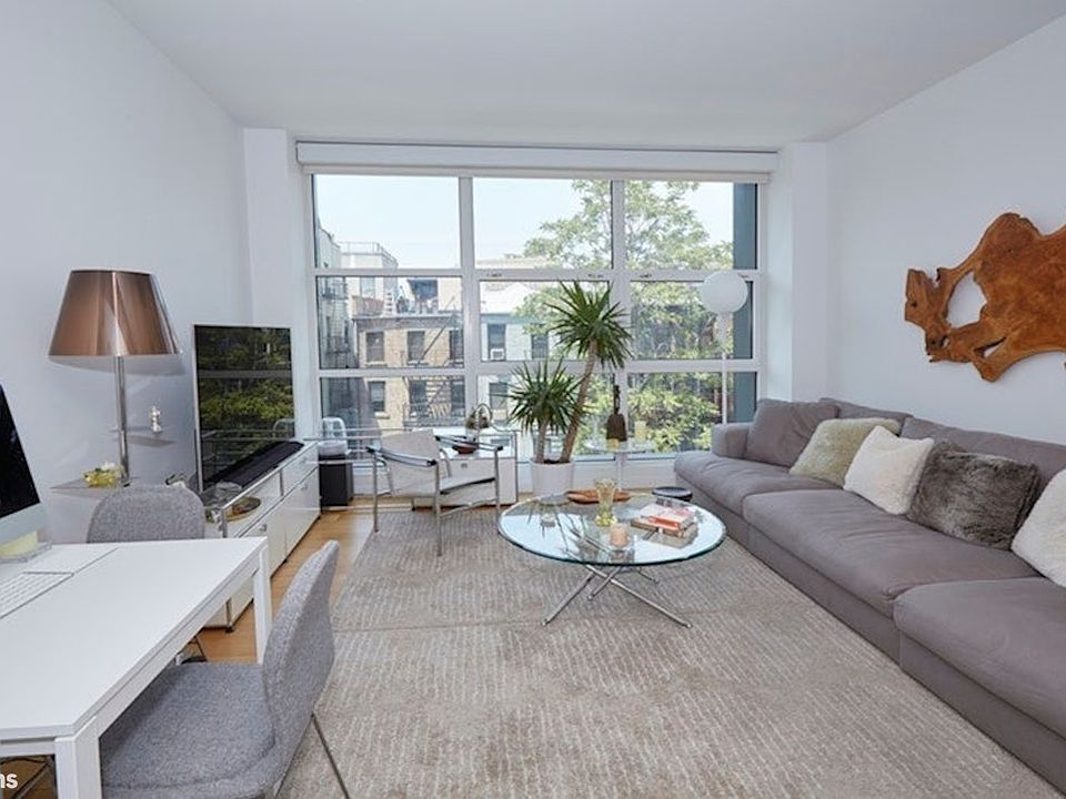 1st image of 250 Bowery APT 4C