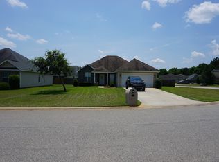 121 Sunnymeade Dr, Warner Robins, GA 31093