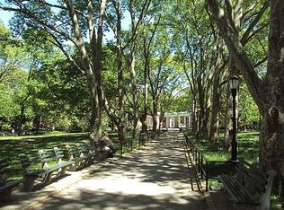 77 Driggs Ave APT 2L, Brooklyn, NY 11222