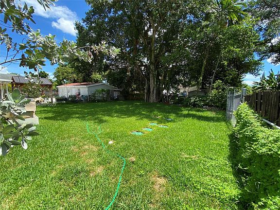 3rd image of 3146 32st B Unincorporated