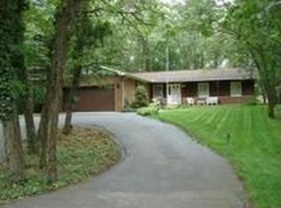 11 Deer Trl, Portage, IN 46368