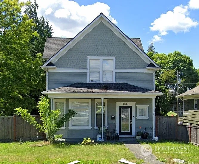2344 S M Street photo 1
