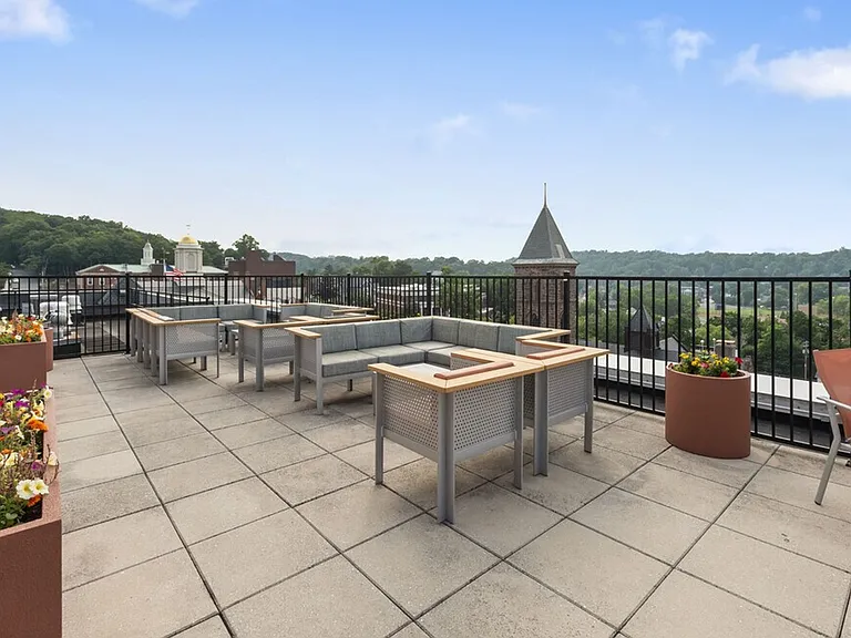 The Monroe Morristown — Photo 25