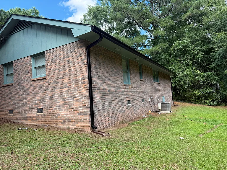 161 Moss Rd — Photo 22