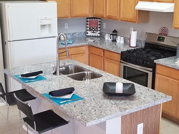 5th image of 11029 E Diamond Ave
