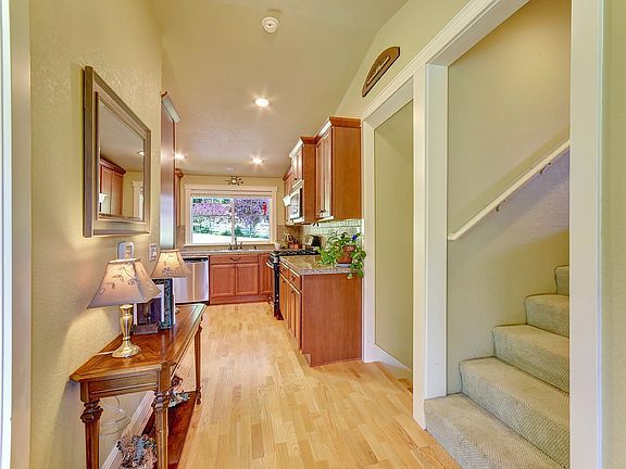 5th image of 8709 192nd St SE