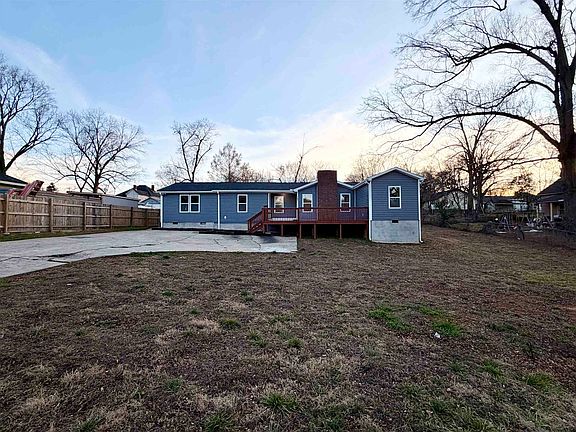 2nd image of 107 Short Aly